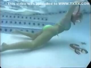 Podwodne bikini: darmowe chan chan dorosły film pokaz f1