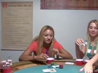 Jung mädchen erwachsene video zeigen auf poker nacht