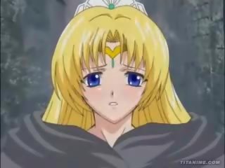 Blond provocant hentaï l'anime princesse publique gangbang